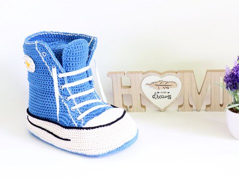 Kissen "Turnschuh", (Gr. 35 x 26 cm)