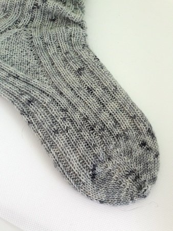 Pattern Cozy Ribs - toe up knitted cozy socks
