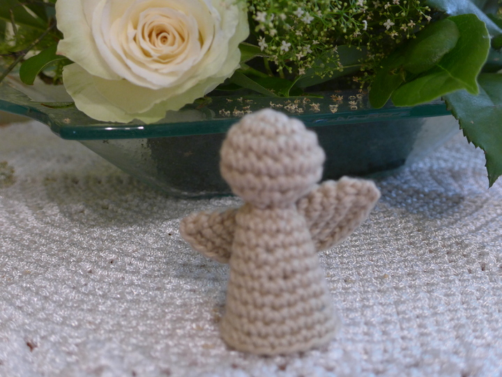 Anleitung Schutzengel, gehäkelt