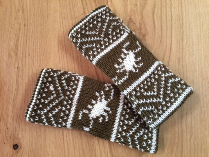 Anleitung Sternzeichen Armstulpen - Der Skorpion