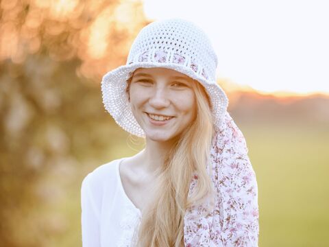 Häkelanleitung Mütze Romantik