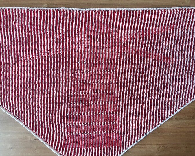 Lighthouse, Shadow Knitting, Illusion Knitting, Motif Shawl