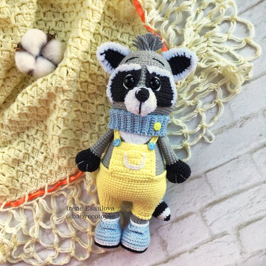 Crochet pattern Amigurumi Raccoon Max