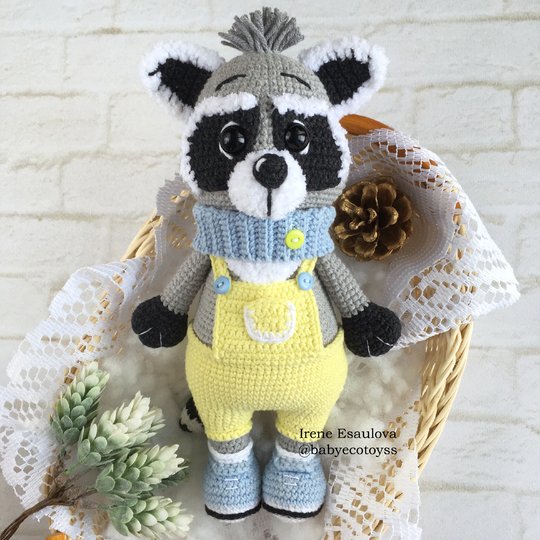 Crochet pattern Amigurumi Raccoon Max