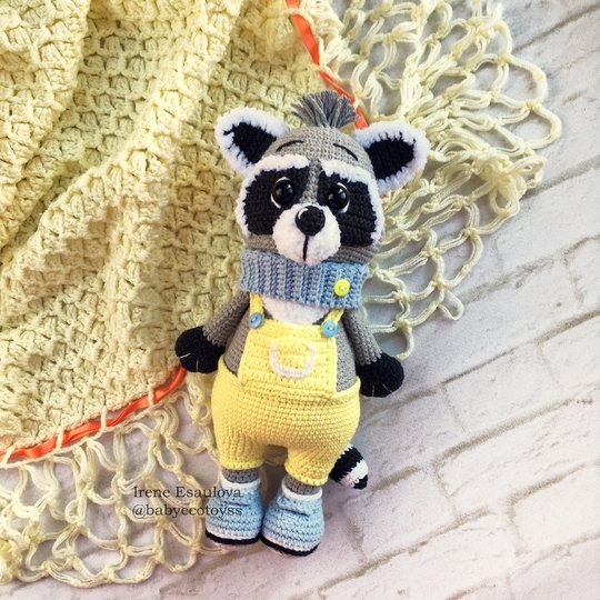Crochet pattern Amigurumi Raccoon Max