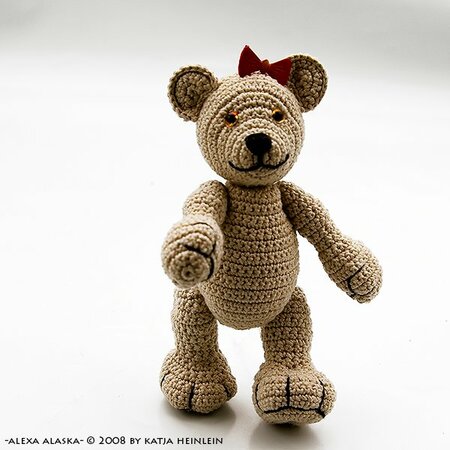 PDF crochet pattern amigurumi bear Alexa Alaska, animal tutorial file by Katja Heinlein teddy