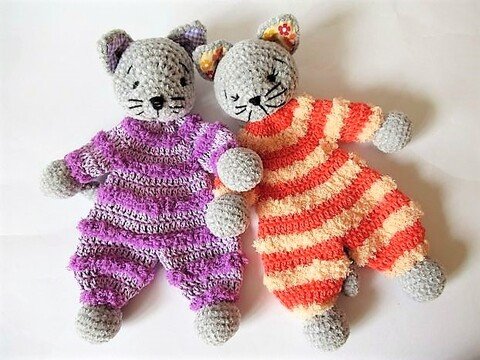 Häkelanleitung Kuschelkatze Mauzi