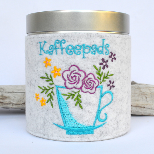 Stickdatei Blumentasse Tasse mit Blumen verschiedene Größen