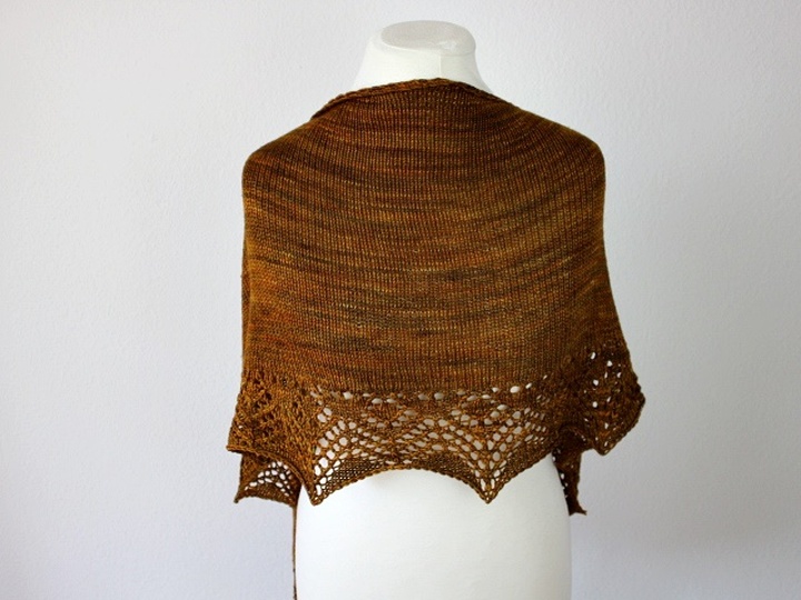 Strickanleitung halbrundes Tuch Willow - einfaches Tuch mit Lochmuster