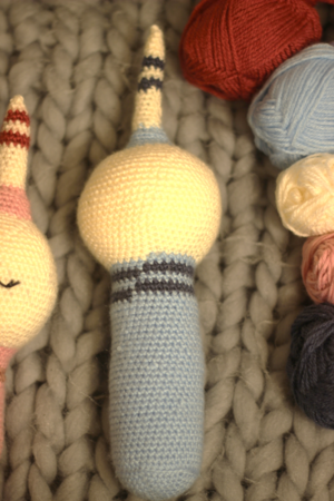 Pattern - Crochet Baby Rattle Berlin TV Tower