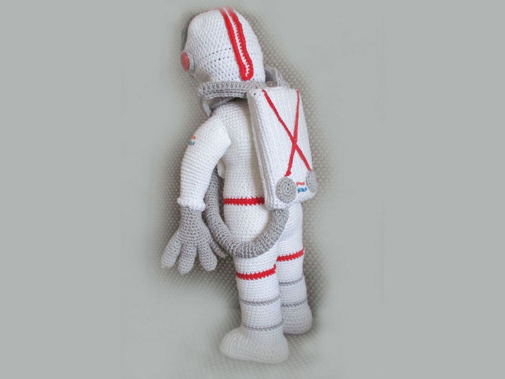 Astronaut - Image 3