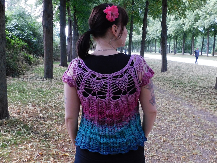 Shirt BLUMENWIESE Häkelanleitung