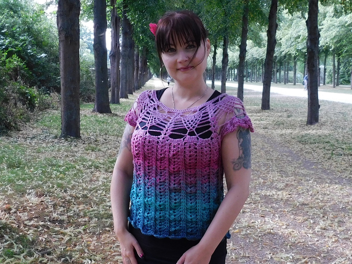 Shirt BLUMENWIESE Häkelanleitung