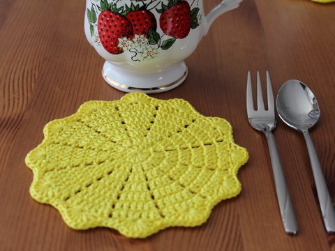 "kleine Sonne" gehäkelte Untersetzer PDF-Anleitung