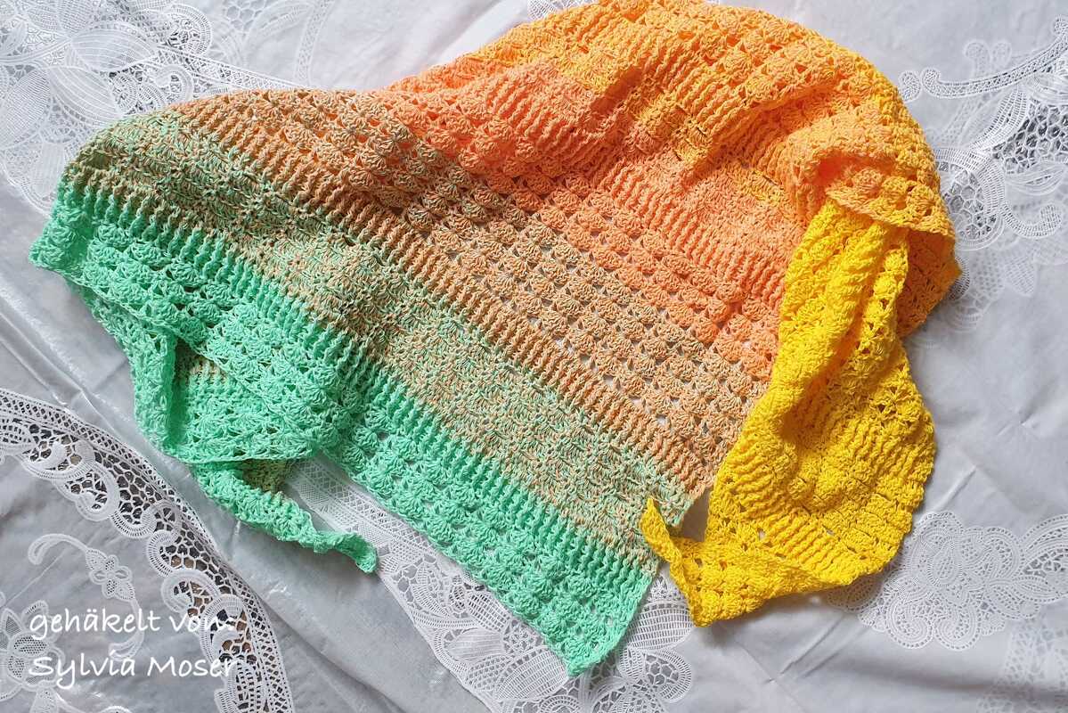 Anleitung: Asymmetrische Tuch " blomsterfelt" - Bild 4