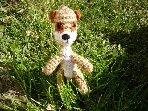 Häkelanleitung Erdmännchen Schlüsselanhänger