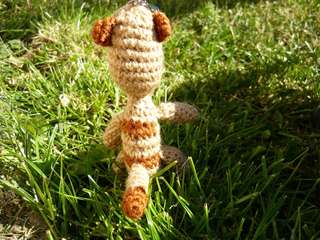 Häkelanleitung Erdmännchen Schlüsselanhänger - Bild 6