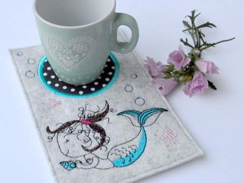 Stickdatei Mug Rug Untersetzer Meerjungfrau 13x18cm und 13x20cm