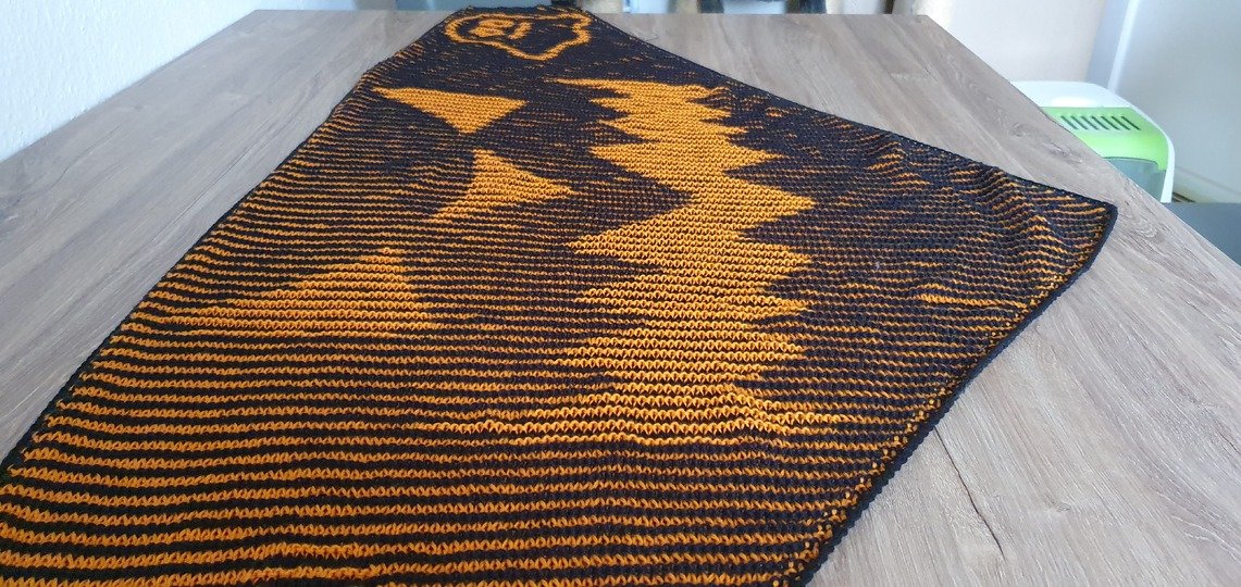 Pumpkin, Shadow Knitting, Illusion Knitting, Motif Shawl