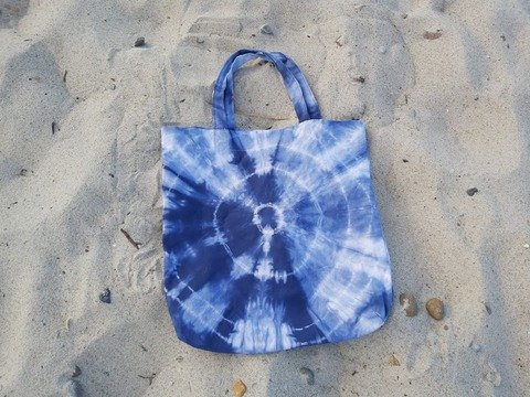 Anleitung EasyBatikBag - Batiken und Nähen in einem Projekt