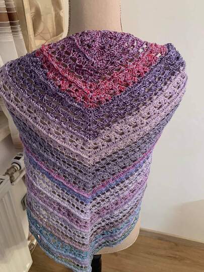 Tuch Xenia Häkeln Häkeltuch Dreieckstuch Stola Schultertuch