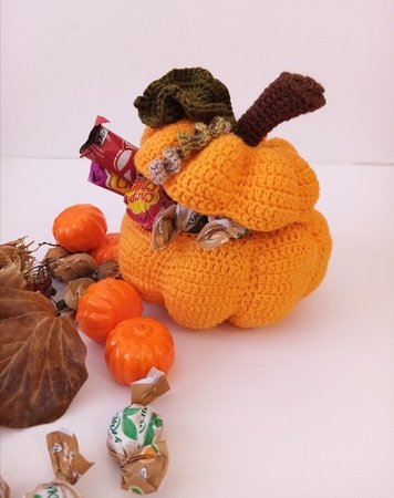 Halloween Pumpkin Basket. Crochet pattern