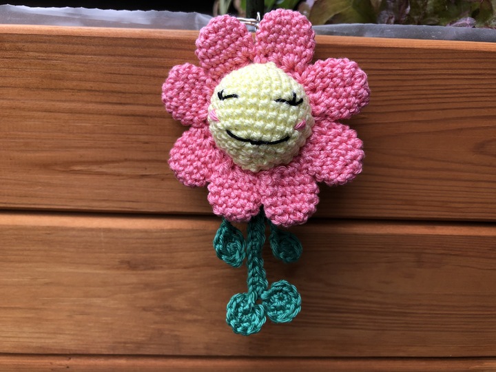 Anleitung Blume "Rita" - Schlüsselanhänger/ Taschenbaumler