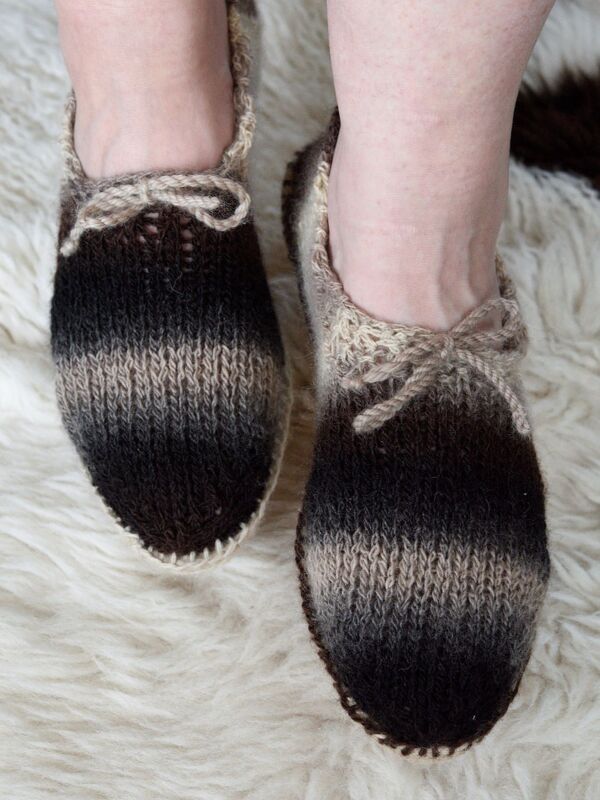 Anleitung Strick-Espandrilles in Gr. 40