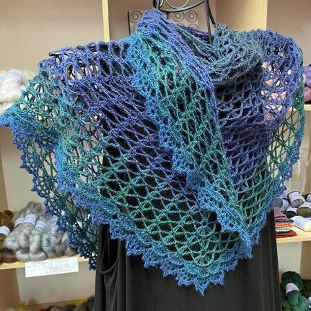 Pattern Crochet Shawl *Lobelia*