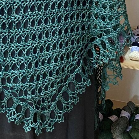 Pattern Crochet Shawl *Dora*