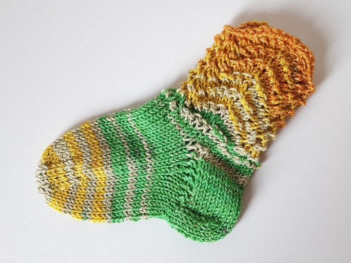 Strickanleitung Baby-Socken, Babysöckchen, Sohlenlänge ca. 11 cm