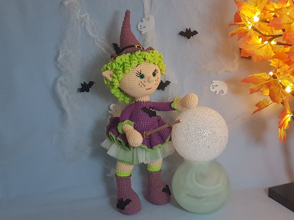 Petrinella Spinnenbein, die kleine Hexe - Bild 2