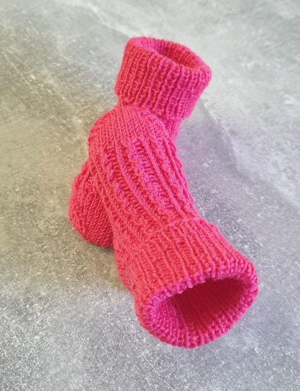 Anleitung Trachensocken für Baby´s - Bild 2