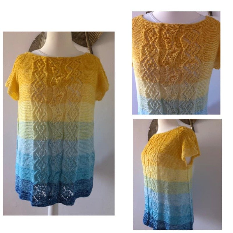 Gestrickte Damen-Tunika Gelb bis Blau mit Zopfmuster und Ajour-Saum, kurze Ärmel, runder Ausschnitt