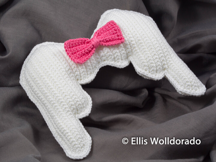 Engelsflügel mit Schleife, Dekoflügel, Häkelanleitung