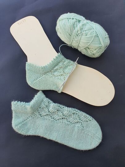 Strickanleitung Sneakersocke Nixe in Größe 36/37 und 38/39