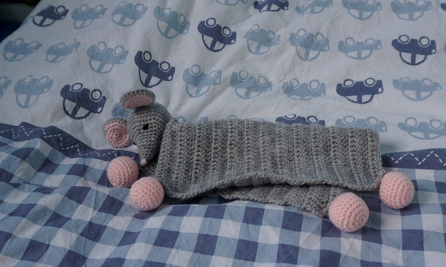 Häkelanleitung Schnuffeltuch Maus Leo