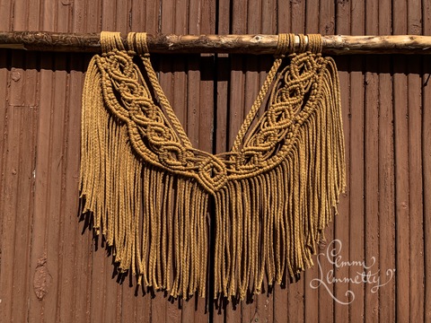 Macrame wall hanging 'Prince' video tutorial with English captions