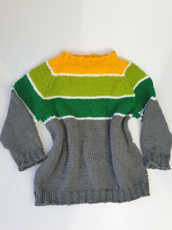Pattern Baby Daffi pullover in sizes 1/3 m-- 2 Years
