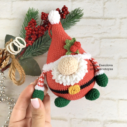 Crochet Christmas Santa Gnome Ornament Pattern
