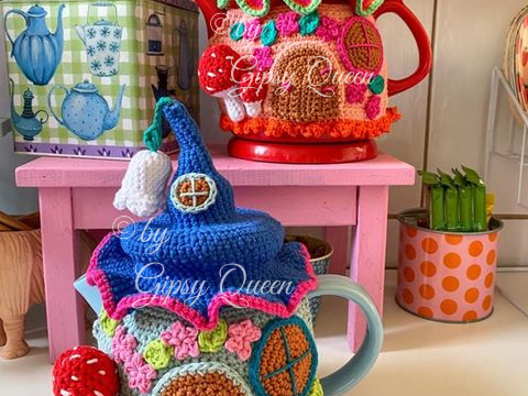 Häkelanleitung Kannenwärmer „Feenhaus“ – DIY Teekannenüberzug