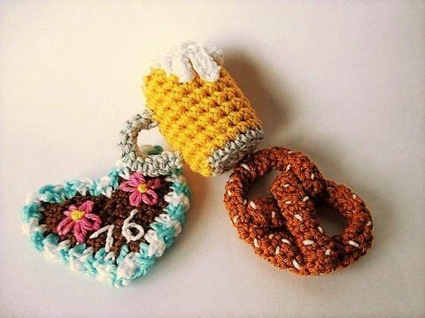 Häkelanleitung Schlüsselanhänger Oktoberfest