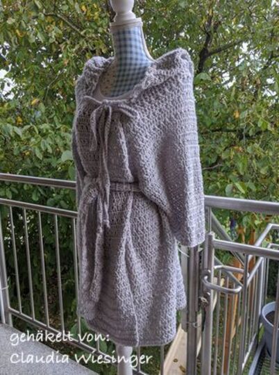 Anleitung: "voll schräge Jacke  mit Kapuze"