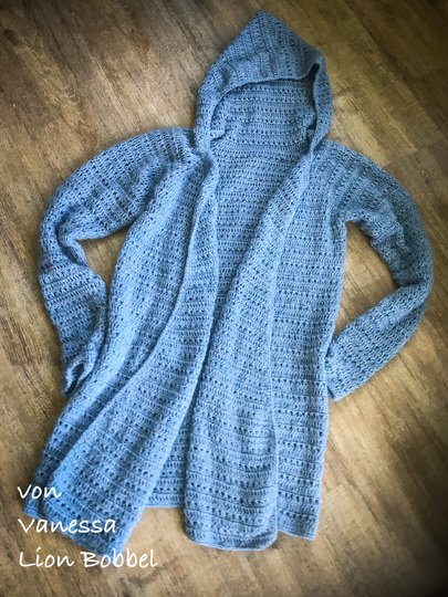 Anleitung: "voll schräge Jacke  mit Kapuze"