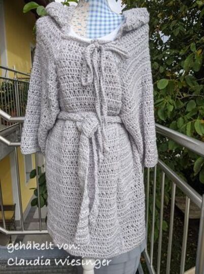 Anleitung: "voll schräge Jacke  mit Kapuze"