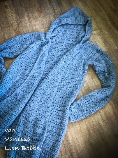 Anleitung: "voll schräge Jacke  mit Kapuze"