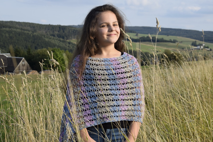 + TIMEA + Easy Poncho für alle Größen häkeln, viele Tragevarianten