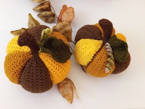 Farbenfroh Kürbis. Häkelanleitung