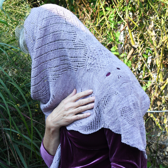 Knitting Pattern Trianglescarf "gothic"