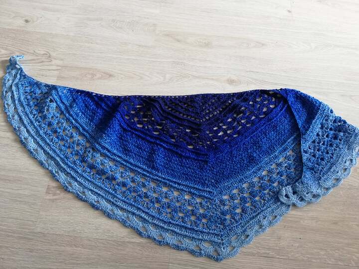 Häkelanleitung flaches Dreieckstuch "Meeresgruß"